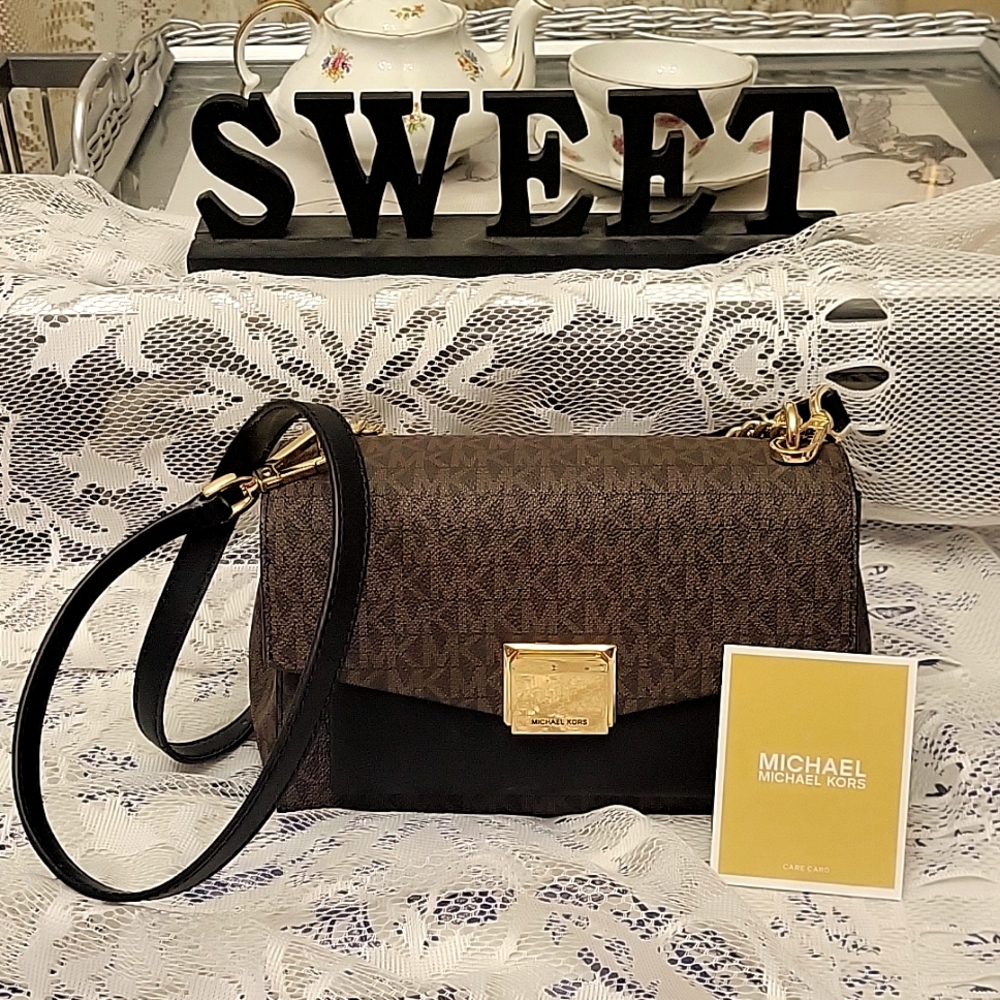 Michael Kors purse